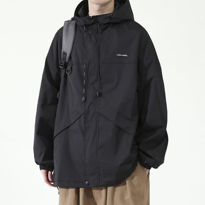 フード付きマウンテンパーカー