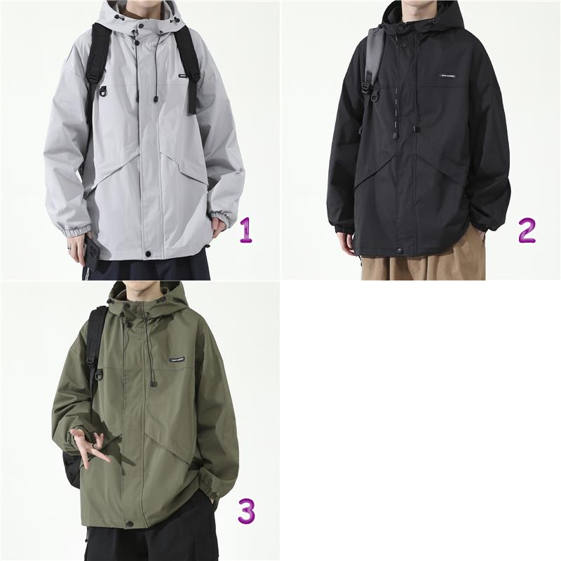 フード付きマウンテンパーカー