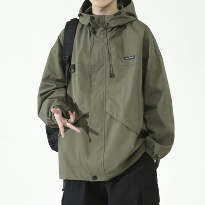 フード付きマウンテンパーカー